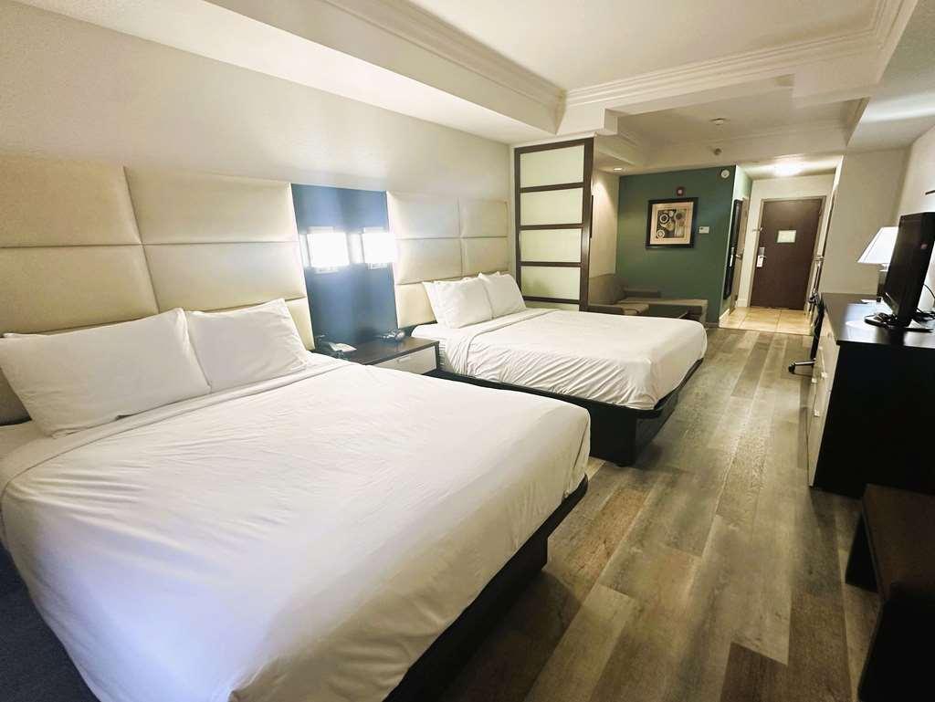 Best Western Plus Jfk Inn & Suites North Little Rock Room photo